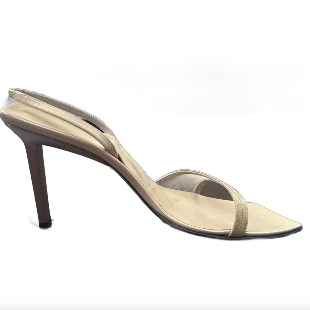 Calvin Klein Women’s 8M Gold Articolo 813966 Made in Italy Capretto Leather